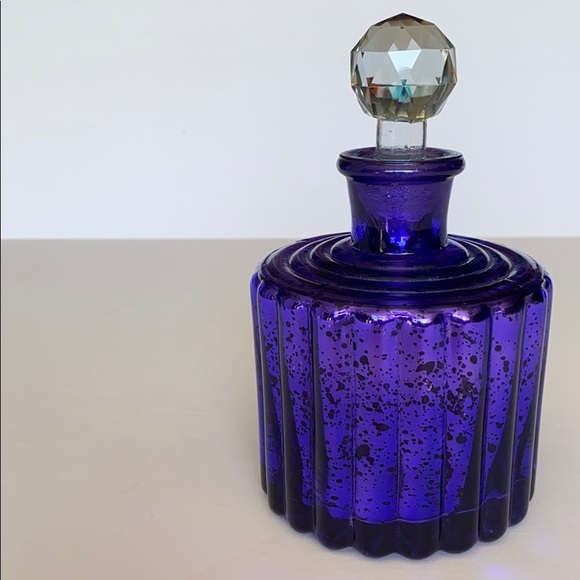 Other - Home Goods • Purple Mercury Glass Decanter